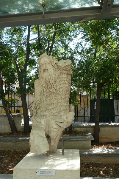img_2012_09_04__athens_0177.jpg
