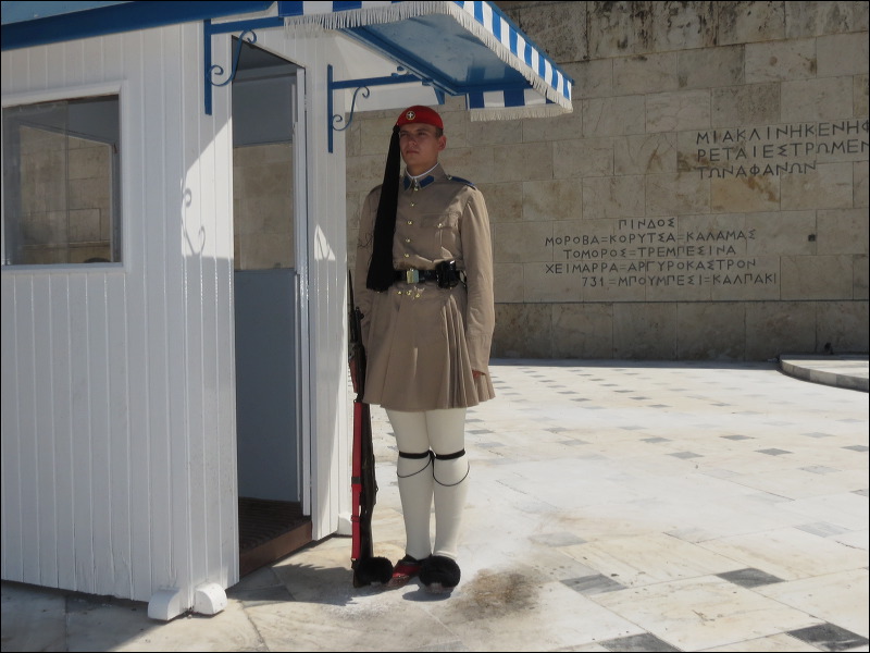 img_2012_09_04__athens_0213.jpg