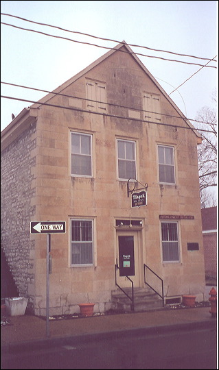 03-02-06_02_ste_genevieve.jpg