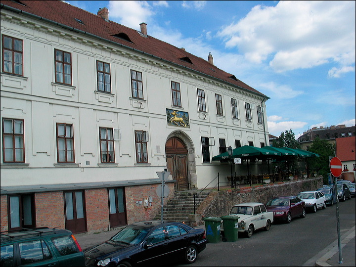 img_5385.jpg