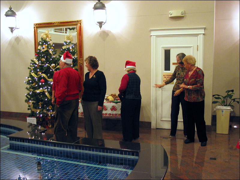 img_2006_2166.jpg